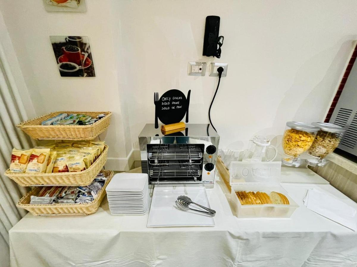 Alojamento de Acomodação e Pequeno-almoço Vatican Relais 3*